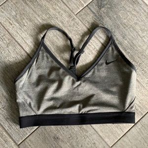 Nike M Dri-fit sports bra